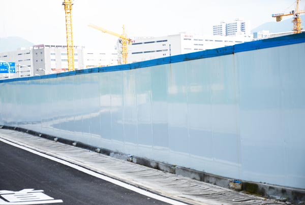 中瑞恒基建設集團有限公司鹽田現(xiàn)代物流中心二期施工總承包工程項目部 (4).JPG