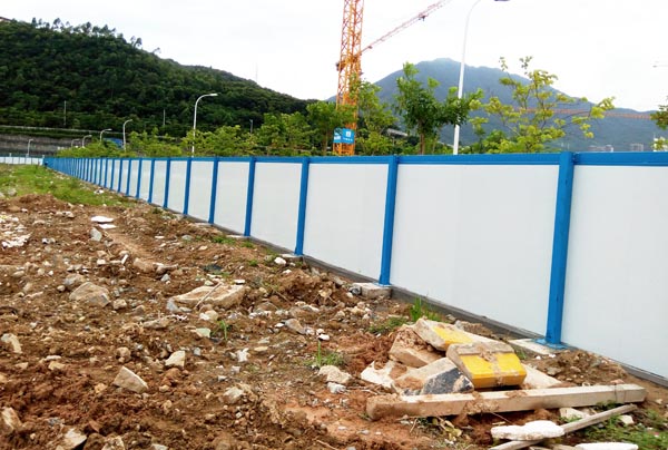 中瑞恒基建設集團有限公司鹽田現(xiàn)代物流中心二期施工總承包工程項目部 (9).jpg
