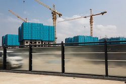 致力改善工程項目建筑安全，旭東鋼構(gòu)施工圍擋備受市場推崇